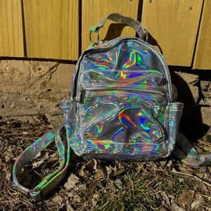 mini holo backpack ✨